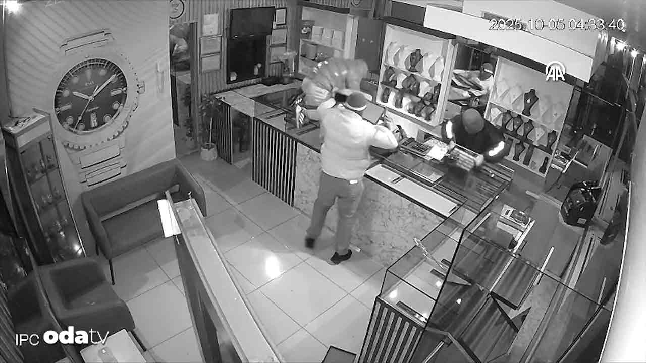 kuyumcu dukkanindan uc kilogram altini boyle caldilar 6t8seg9y