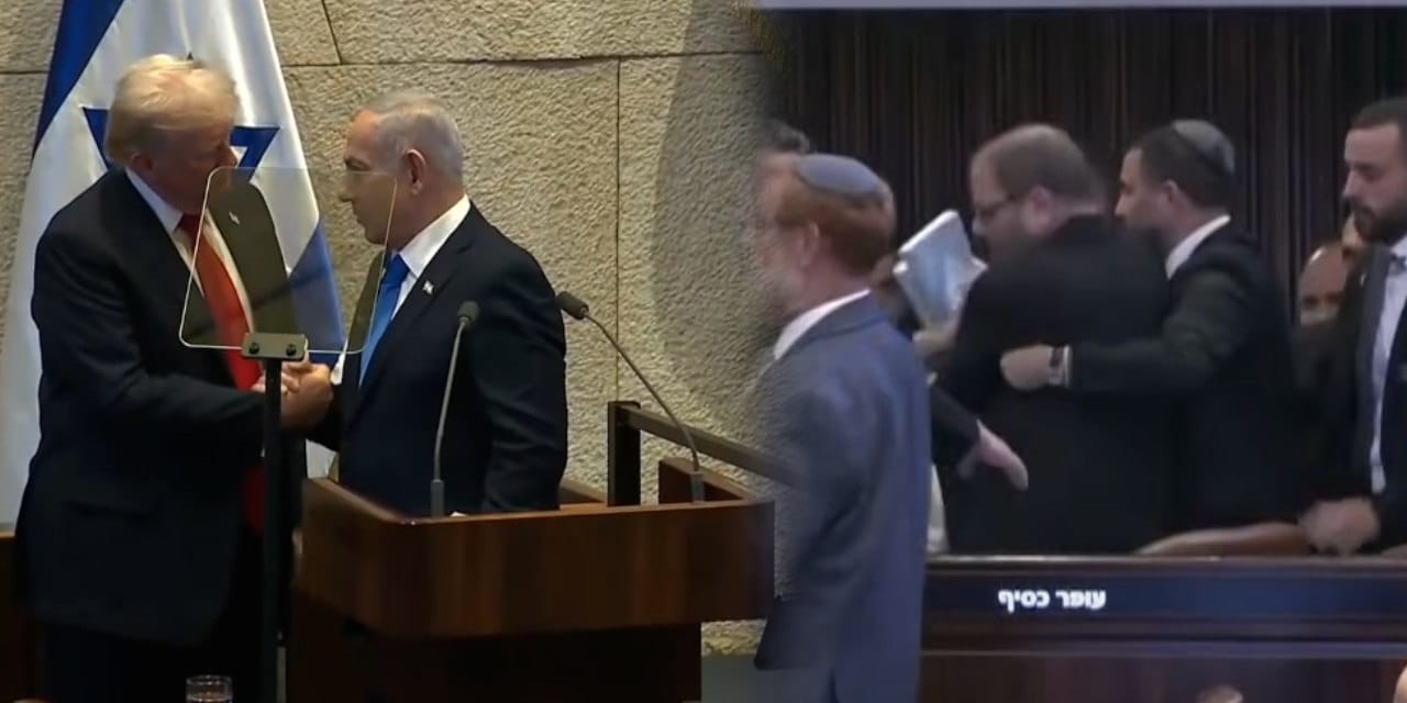 trump konusurken israil meclisinde eylem ulkemiz soykirim yapiyor diyerek protesto ettiler 5vY3bb5I.jpg