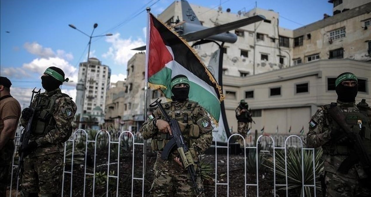 Hamas, İsrail’den 1468 Filistinlinin isim listesini teslim aldı