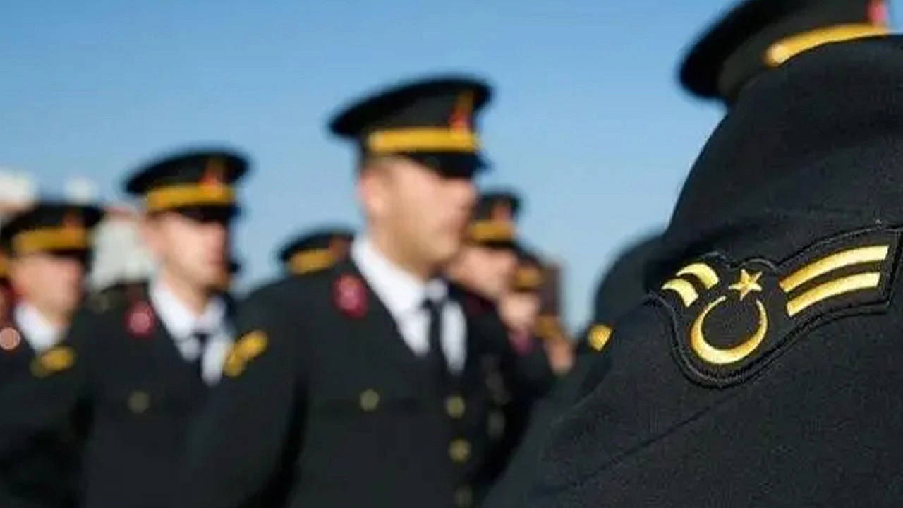 jandarma genel komutanligi personel alimi ne zaman jgk 29 sozlesmeli personel alimi sartlari neler DUvNaU1B.jpg