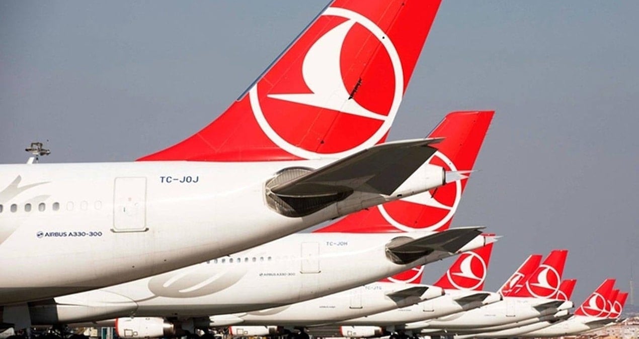 Sancısı geçmeyince THY uçağında doğum yaptı!