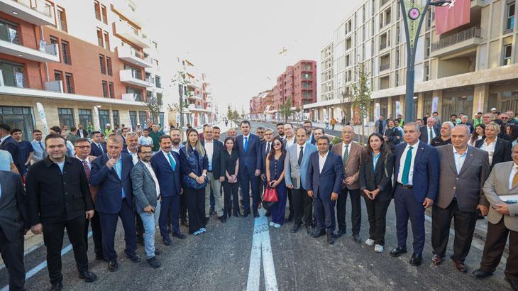 yabanci gazetecilerden asrin insa seferberligine ovgu XZyZPP2m.jpg