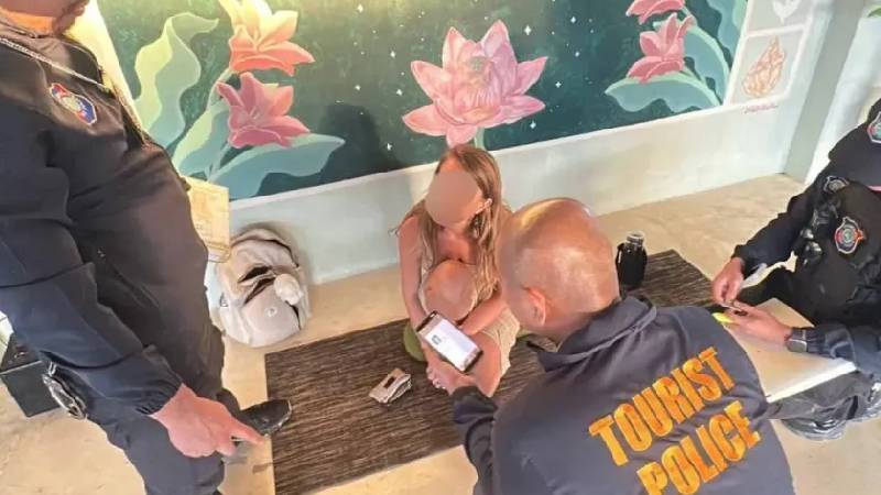 yoga egitmeni ileri seviye seks teknikleri dersi acti gozaltina alindi zz9HrLgs.jpg