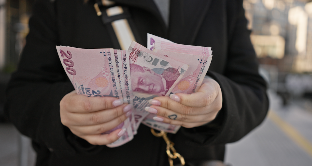 Tartışmalı memur zammı hesaba yatmadan iptal edildi