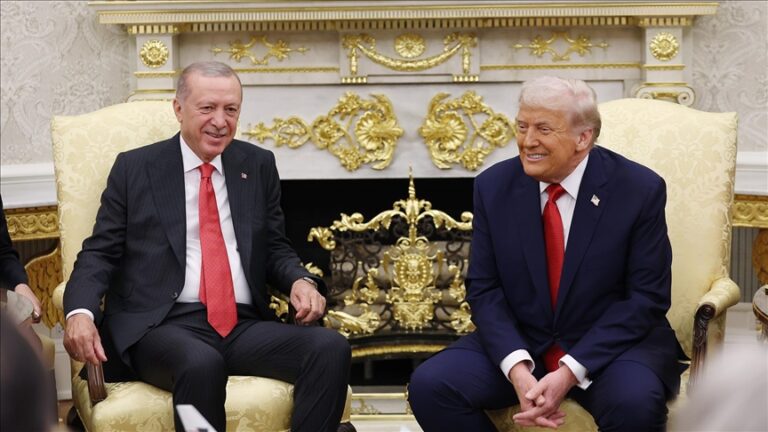 cumhurbaskani-erdogan-abd-baskani-trump-ile-telefonda-gorustu-fMWnLF49.jpg