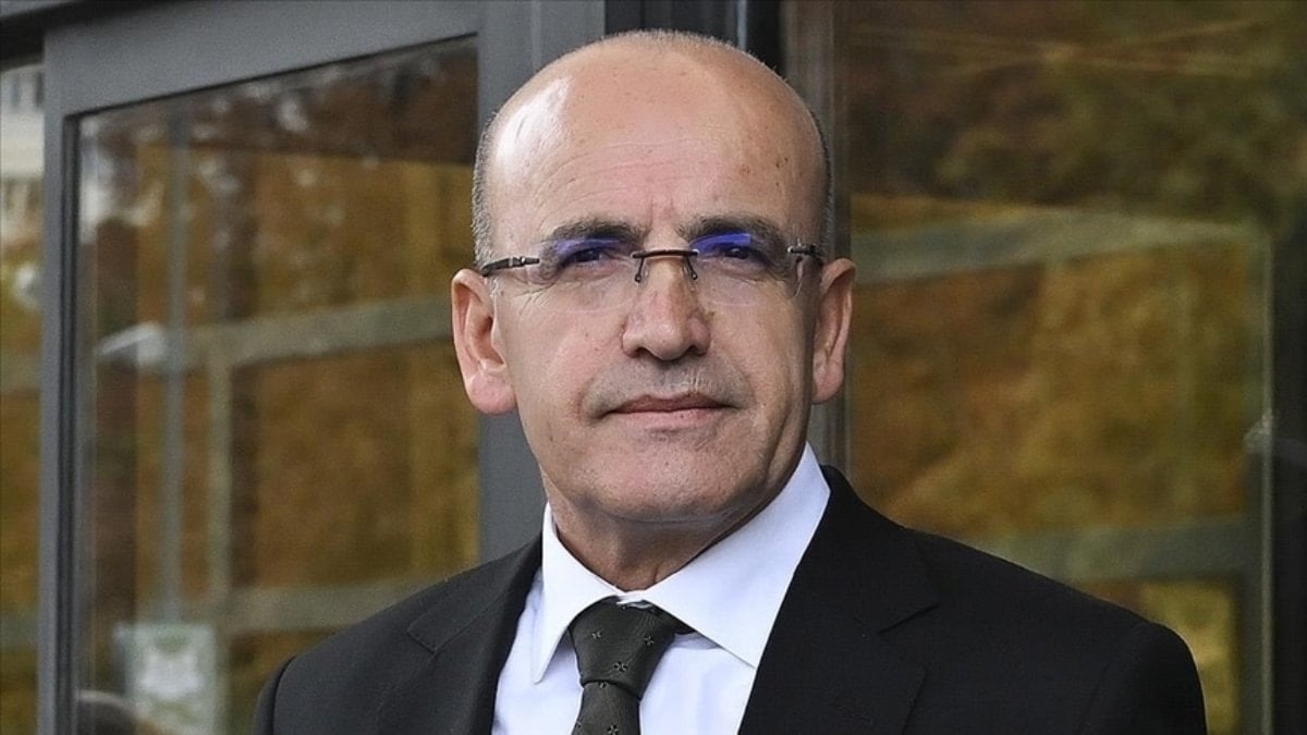 Mehmet Şimşek: Ocak-Kasım döneminde sanayi üretimi yüzde 3,5 büyüdü
